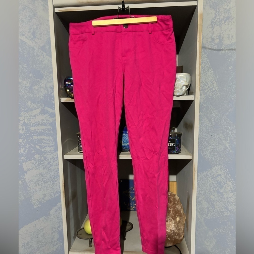 🩷Free🩷Inc pink jeggings size 10 - Picture 2 of 6